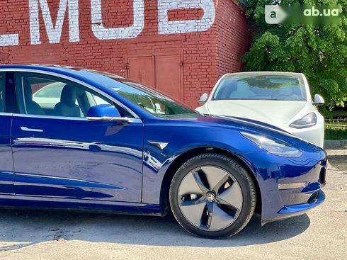 Tesla Model 3 2019 - фото 10