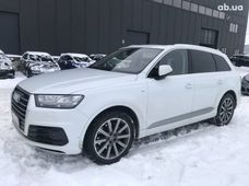 Продаж вживаних Audi Q7 у Львові - купити на Автобазарі