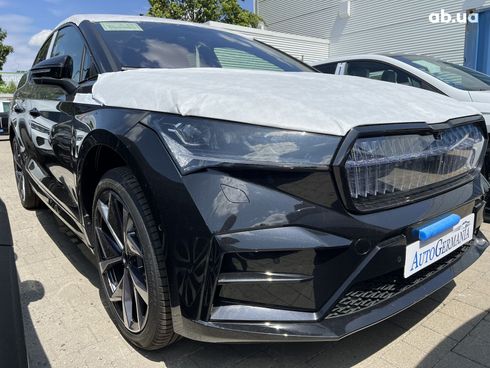 Skoda Enyaq Coupe RS 2023 - фото 6