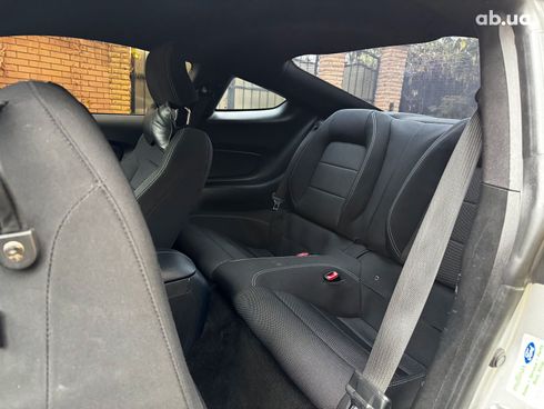 Ford Mustang 2017 серый - фото 24