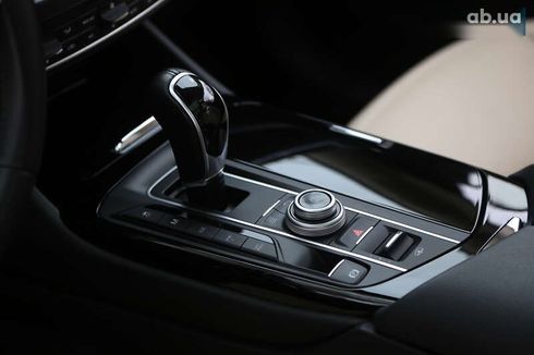 Maserati Levante 2018 - фото 21