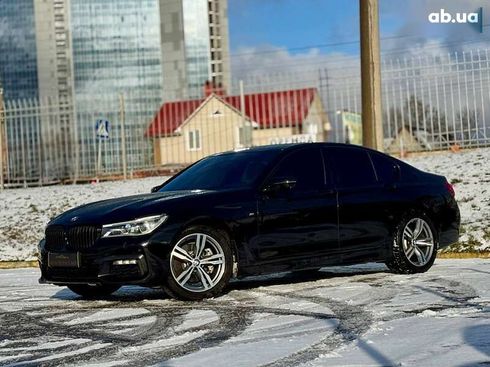 BMW 7 серия 2016 - фото 9