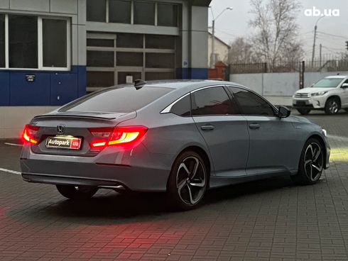 Honda Accord 2022 серый - фото 4