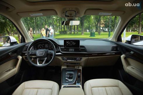 Audi Q5 2018 - фото 14