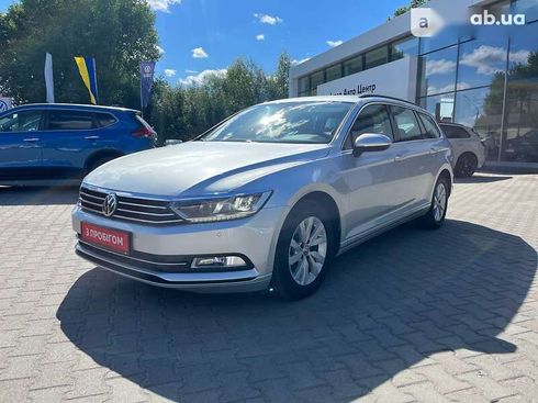 Volkswagen Passat 2018 - фото 2