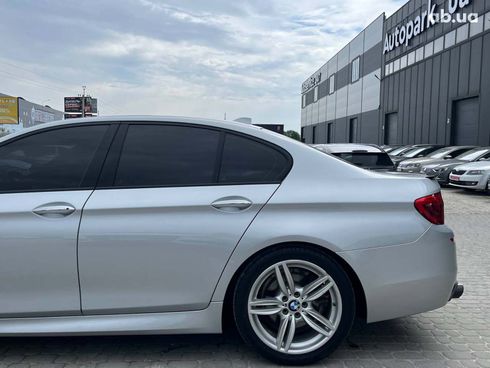 BMW 5 серия 2014 серый - фото 12