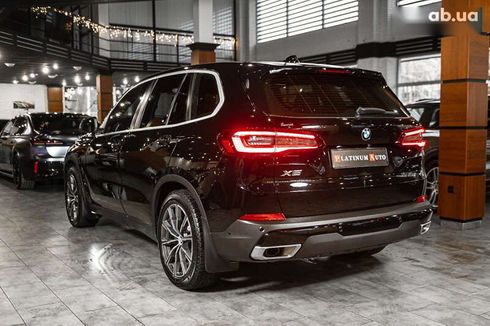 BMW X5 2022 - фото 14