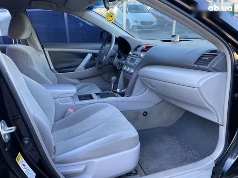 Toyota Camry 2008 - фото 10