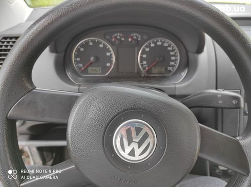 Volkswagen Polo 2004 серебристый - фото 11