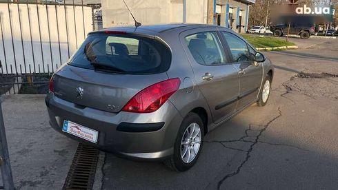 Peugeot 308 2011 - фото 6