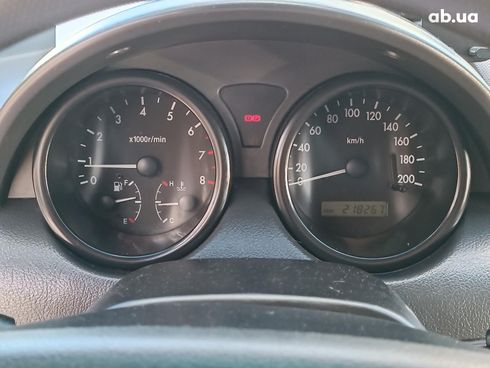Chevrolet Aveo 2006 красный - фото 17