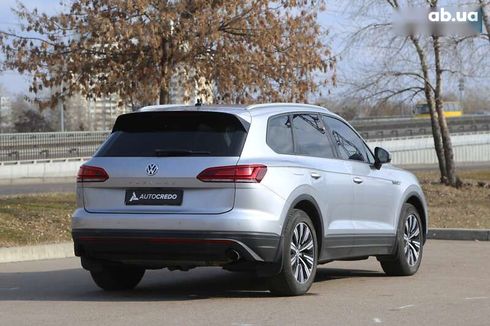 Volkswagen Touareg 2019 - фото 4