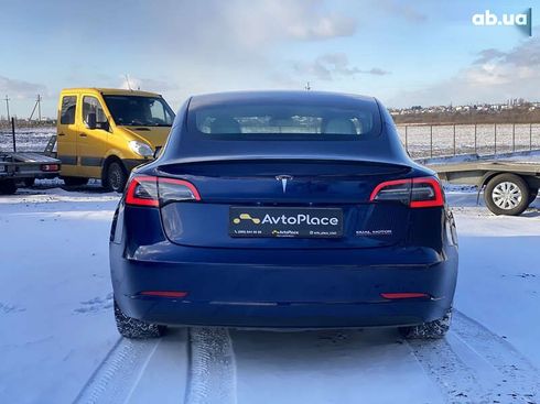 Tesla Model 3 2019 - фото 8