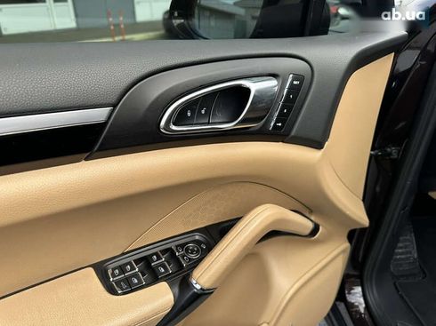 Porsche Cayenne 2016 - фото 15