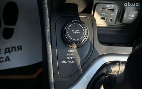 Jeep Cherokee 2016 - фото 22