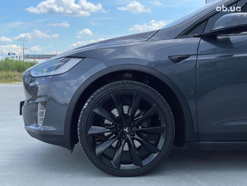 Tesla Model X 2019 серый - фото 12