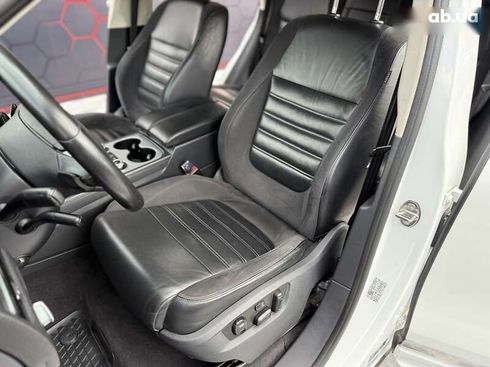 Volkswagen Touareg 2015 - фото 21