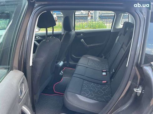 Peugeot 2008 2019 - фото 13