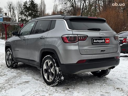 Jeep Compass 2020 серый - фото 21