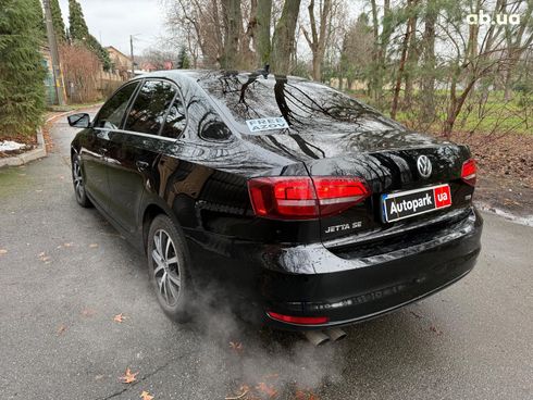 Volkswagen Jetta 2017 черный - фото 8