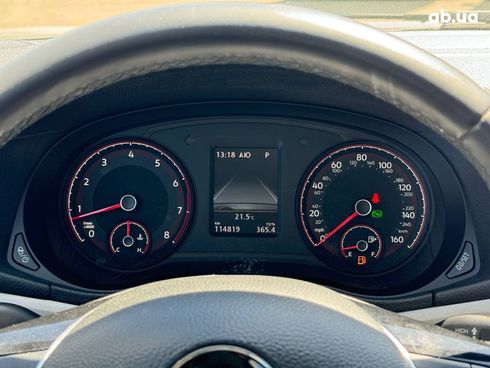 Volkswagen Passat 2021 серый - фото 16