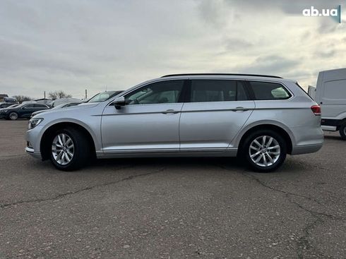Volkswagen Passat 2018 - фото 6