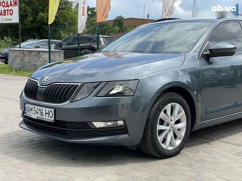 Skoda Octavia 2019 - фото 4
