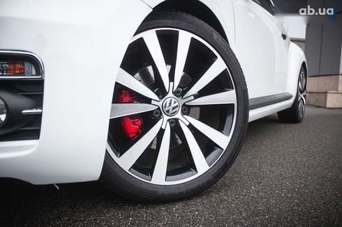 Volkswagen Beetle 2017 - фото 9