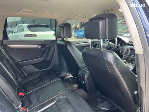 Volkswagen passat b7 2011 синий - фото 24