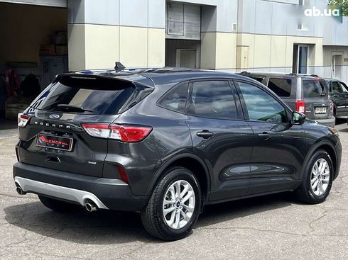 Ford Escape 2020 - фото 13