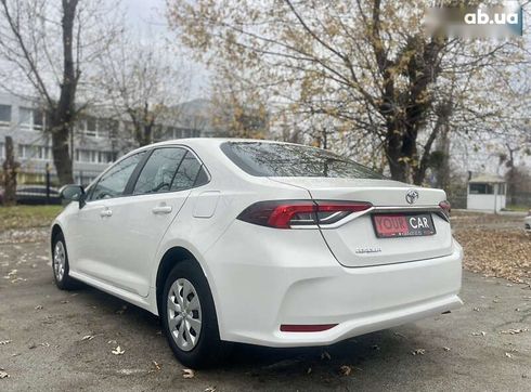 Toyota Corolla 2020 - фото 10