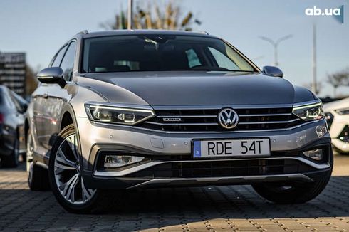 Volkswagen passat alltrack 2020 - фото 5