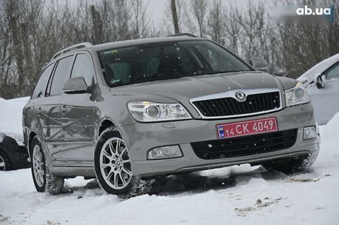 Skoda Octavia 2012 - фото 2