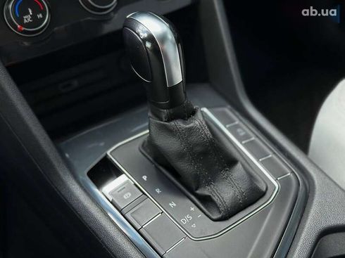 Volkswagen Tiguan Allspace 2019 - фото 23