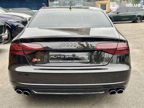 Audi S8 2015 - фото 7