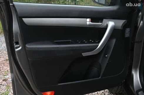 Kia Sorento 2010 - фото 17