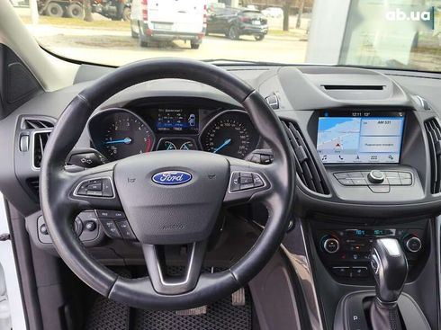 Ford Kuga 2019 - фото 17