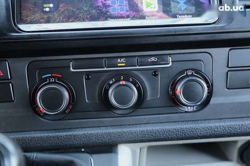 Volkswagen Transporter 2017 - фото 17