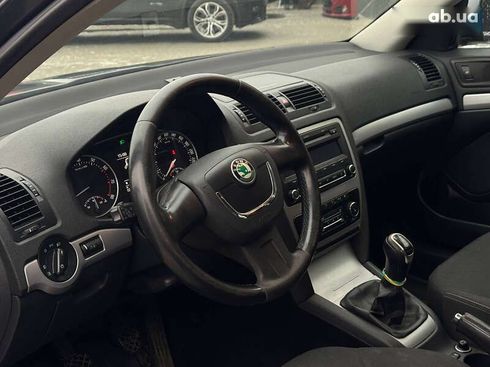 Skoda Octavia 2011 - фото 8