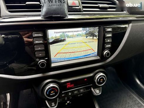 Kia Rio 2018 - фото 30