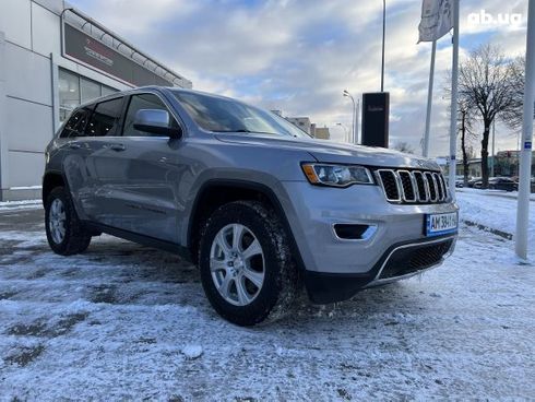 Jeep Grand Cherokee 2017 - фото 3