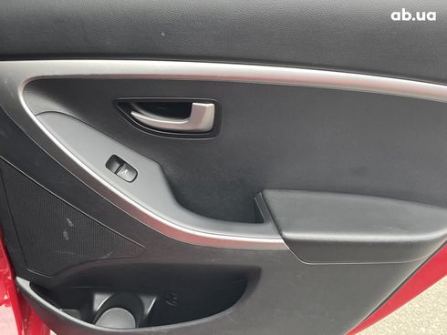 Hyundai i30 2013 красный - фото 21
