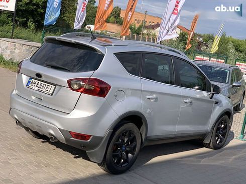 Ford Kuga 2011 - фото 15