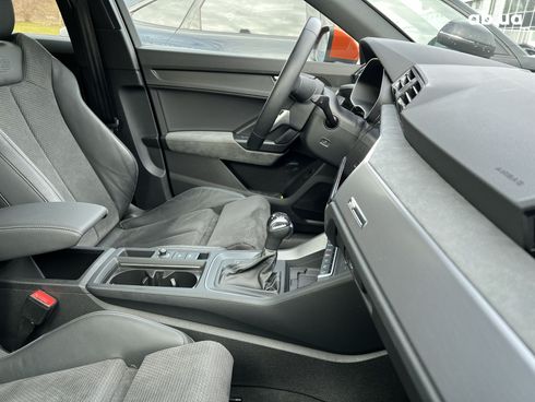 Audi Q3 2022 - фото 29