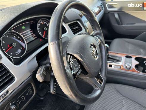 Volkswagen Touareg 2012 - фото 15