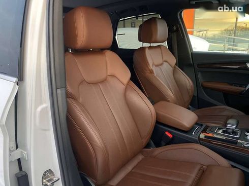 Audi Q5 2018 - фото 26