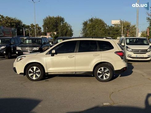 Subaru Forester 2017 - фото 8