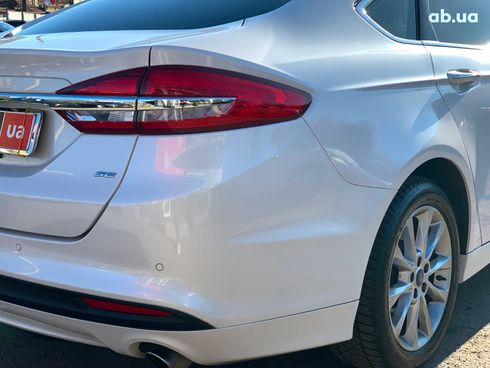 Ford Fusion 2016 белый - фото 30