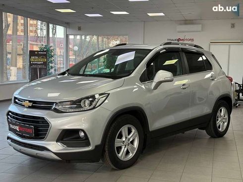 Chevrolet Tracker 2017 - фото 5