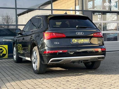 Audi Q5 2018 - фото 5